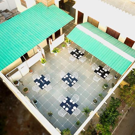 The Kesar Niwas Hotell Udaipur Exteriör bild